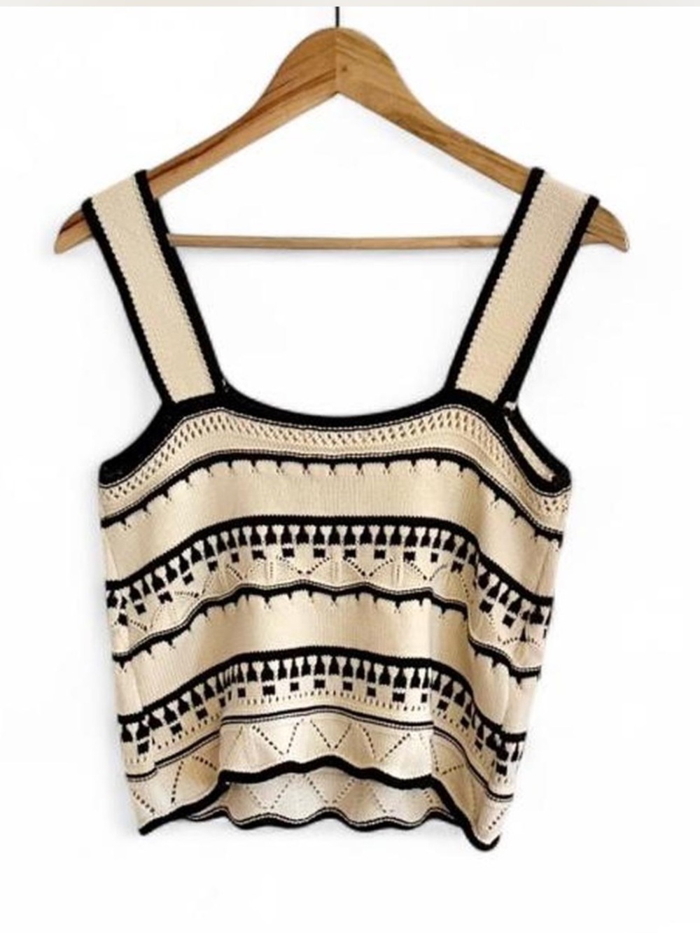 Entro Black Cream Knit Tank Top Coastal Resort Crochet Sweater Cami Small 🖤 - Picture 3 of 8